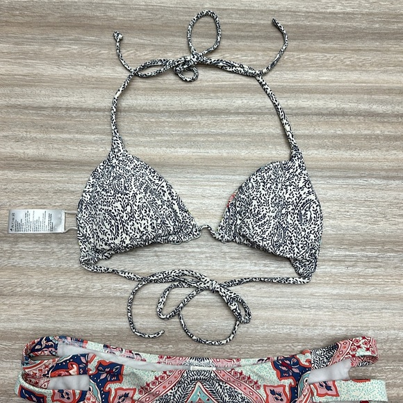 Billabong bikini set size small/medium - Picture 4 of 8